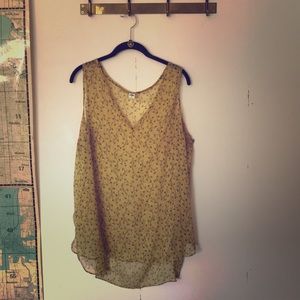 Old Navy Light weight tank top